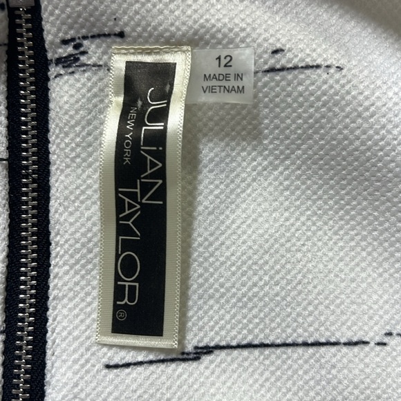 Julian Taylor Palm Tree Shift Dress - Picture 5 of 7